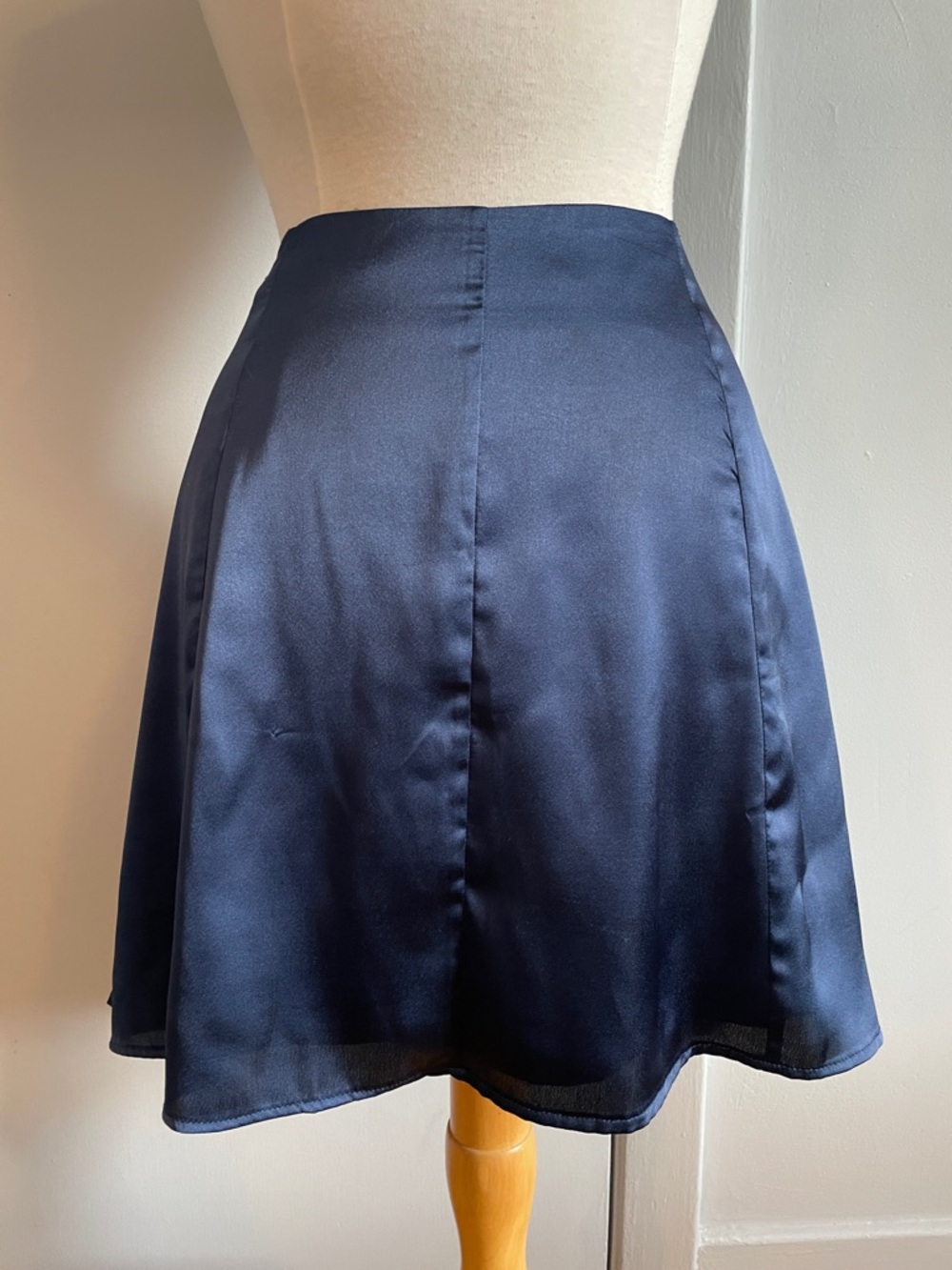 TWIK  Navy-Purple Satin Circle Mini Skirt, Size L